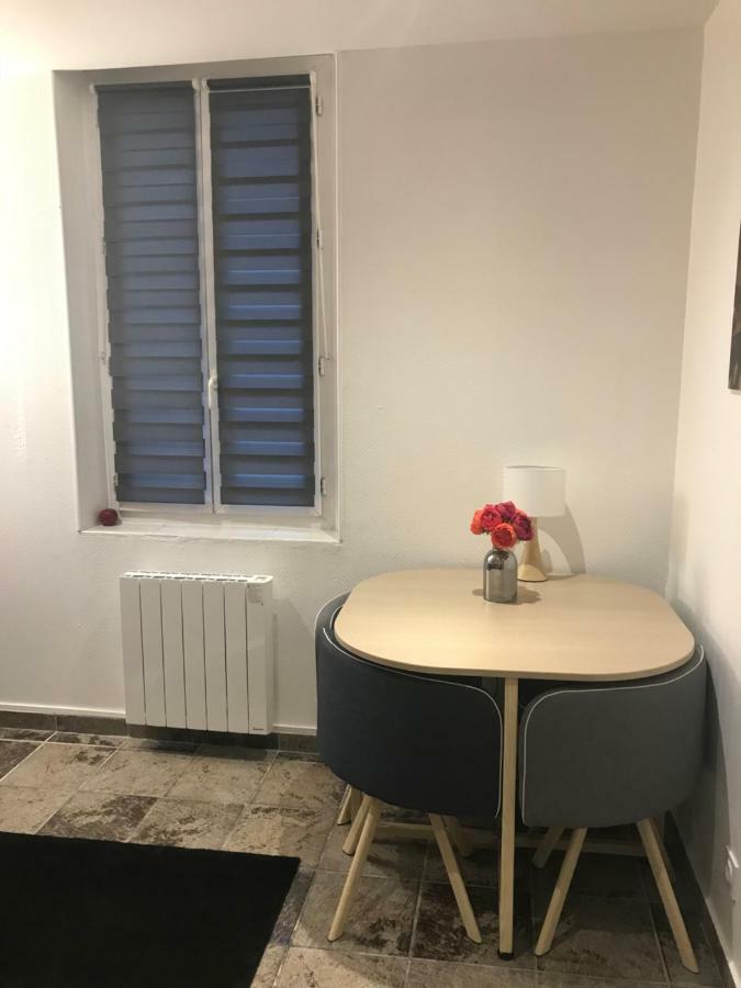 Apartament Studio Champagne Au Centre Ville Annecy Zewnętrze zdjęcie